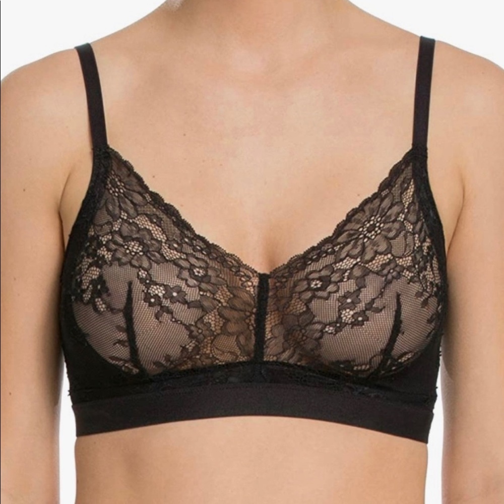 SPANX Spotlight in Lace Unlined Bralette